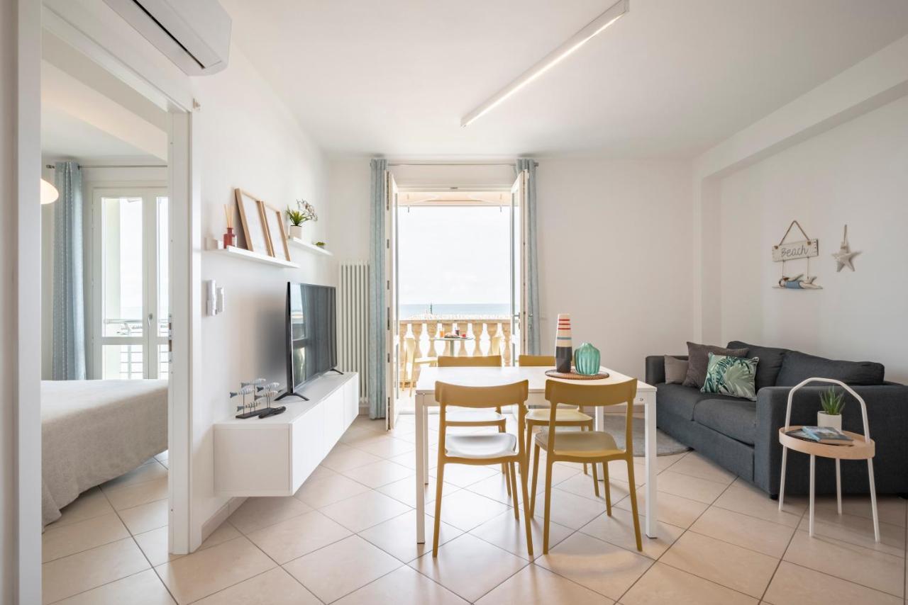 Sea View Apartment