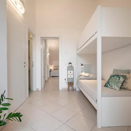 Sea View Apartment San Vincenzo Exterior photo